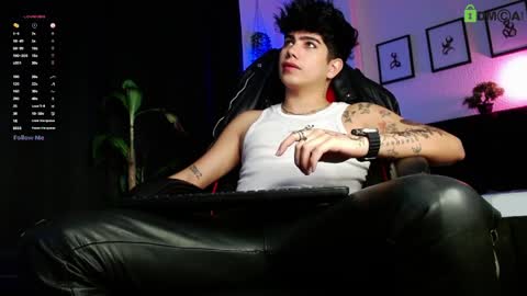 Lyle Bennett Freelance Model online show from 03.28.26