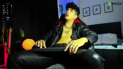 Snapshot of lylebennett_ chatting on 06.14.26 Lyle Bennett Freelance Model online show from 06.14.26