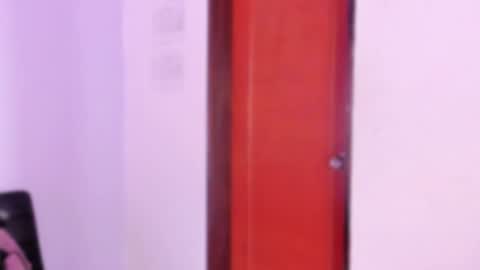 Snapshot of lynda_west chatting on 01.31.25 Lynda online show from 01.31.25