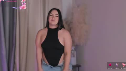 Snapshot of lynda_west chatting on 09.19.25 Lynda online show from 09.19.25