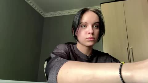Snapshot of lynettawiseman chatting on 05.21.26 Eva online show from 05.21.26