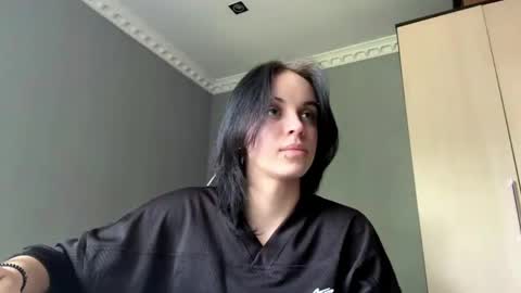 Snapshot of lynettawiseman chatting on 05.28.26 Eva online show from 05.28.26