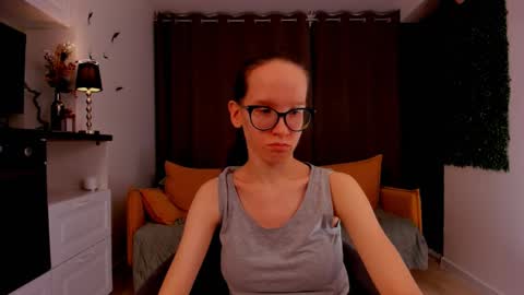 Sara online show from 02.17.25