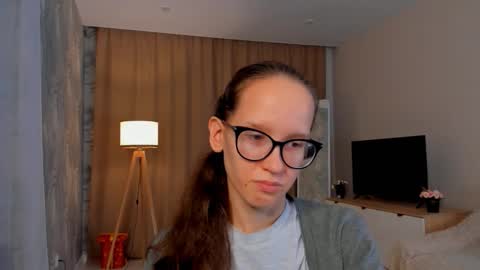 Sara online show from 09.21.25