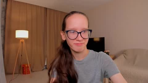 Sara online show from 09.26.25