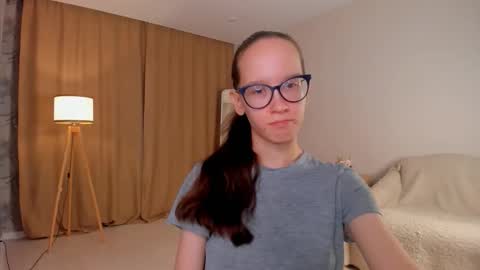 Sara online show from 10.14.25