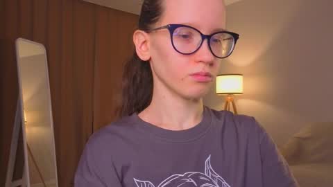 Sara online show from 02.24.26