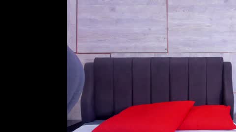 Snapshot of lynn_and_esteban chatting on 02.06.25 Lynn jonnes online show from 02.06.25