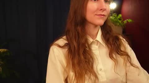 Lynn online show from 10.21.25