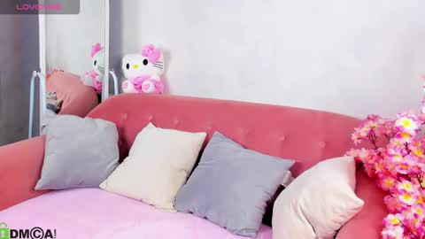 Snapshot of lynn_martin chatting on 10.07.25 Lynn online show from 10.07.25