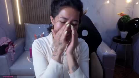 lynn_turner_ online show from 03.25.26