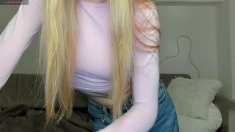 Snapshot of lynnadream_ chatting on 05.29.26 lynnadream_ online show from 05.29.26