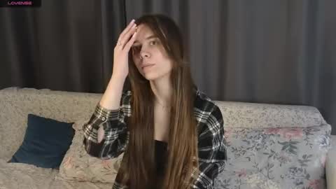 Snapshot of lynnwalker chatting on 03.28.26 lynnwalker online show from 03.28.26