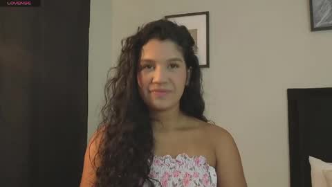 Snapshot of lyriadiamond_ chatting on 05.17.26 Lyria Diamond online show from 05.17.26