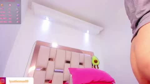 Snapshot of lysa_thomas9 chatting on 12.14.25 lysa_thomas9 online show from 12.14.25