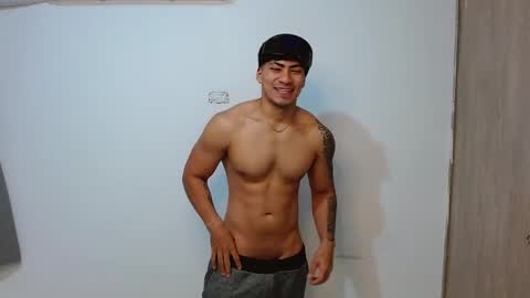 Snapshot of m1chaelx_ chatting on 03.11.26 MICHAEL online show from 03.11.26