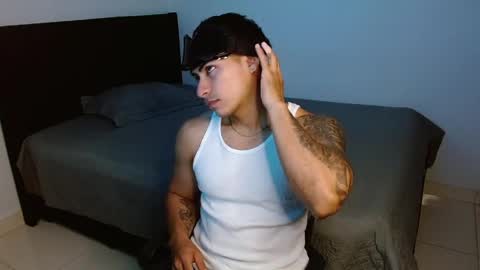 Snapshot of m1chaelx_ chatting on 04.02.26 MICHAEL online show from 04.02.26