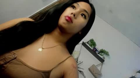 Snapshot of m1ssjanelana69 chatting on 05.13.26 Janelovesu online show from 05.13.26