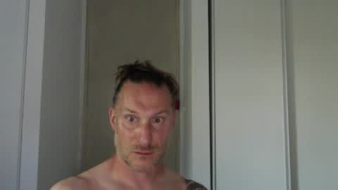 Snapshot of m4rduk81 chatting on 06.22.26 m4rduk online show from 06.22.26