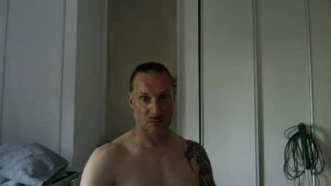 Snapshot of m4rduk81 chatting on 06.24.26 m4rduk online show from 06.24.26