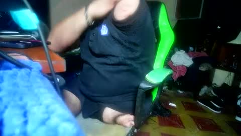 model independient online show from 02.21.26