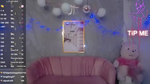 Snapshot of m_eris_s chatting on 07.19.26 Eris online show from 07.19.26