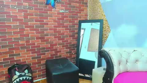 Snapshot of maaster420 chatting on 02.13.25 itgram pezlo josue online show from 02.13.25