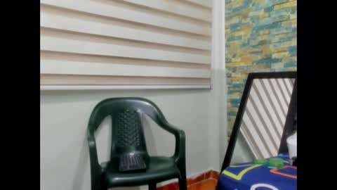 Snapshot of maaster420 chatting on 02.17.25 itgram pezlo josue online show from 02.17.25