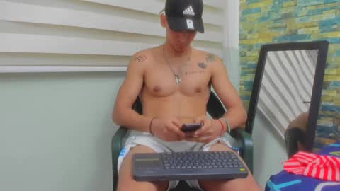 Snapshot of maaster420 chatting on 03.01.25 itgram pezlo josue online show from 03.01.25
