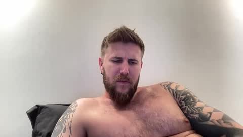 Snapshot of mac_drew chatting on 04.01.26 mac_drew online show from 04.01.26