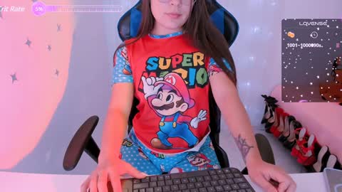 MacarenaIndependent model  online show from 01.31.25