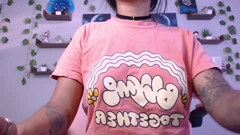 Macey Elliot Modelo Independiente online show from 01.28.25