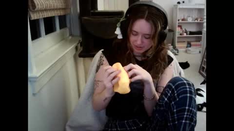 maia online show from 02.26.26