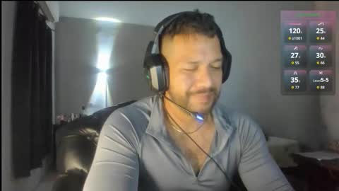 Snapshot of machohandsome chatting on 03.27.26 Javier papichulo master how do you want online show from 03.27.26