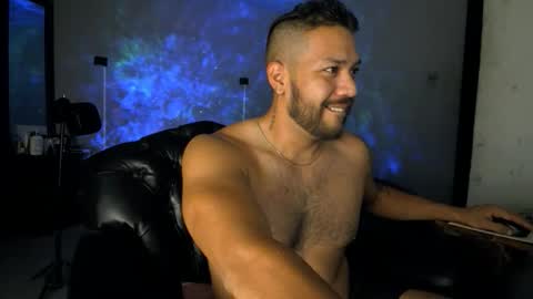 Snapshot of machohandsome chatting on 05.18.26 Javier papichulo master how do you want online show from 05.18.26