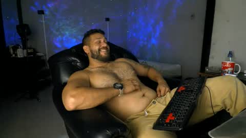 Snapshot of machohandsome chatting on 06.19.26 Javier papichulo master how do you want online show from 06.19.26