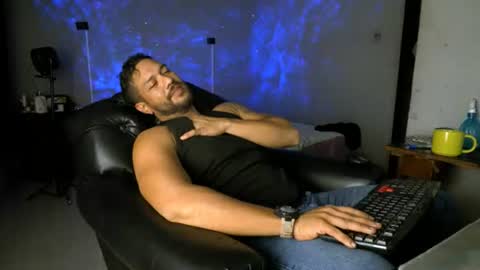 Snapshot of machohandsome chatting on 06.23.26 Javier papichulo master how do you want online show from 06.23.26