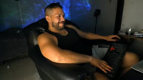 Snapshot of machohandsome chatting on 08.03.26 Javier papichulo master how do you want online show from 08.03.26
