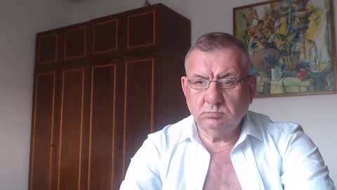 Macho online show from 09.10.25