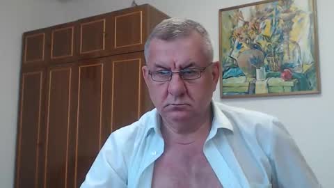 Macho online show from 09.15.25