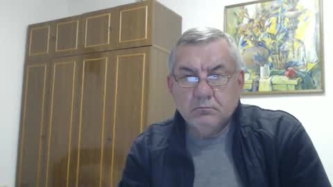 Macho online show from 11.24.25