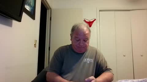 mackdocc001 online show from 02.15.26