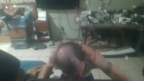 Snapshot of mackdog1369 chatting on 12.28.24 mackdog1369 online show from 12.28.24