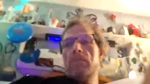 Snapshot of mackdog1369 chatting on 01.14.25 mackdog1369 online show from 01.14.25