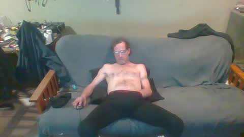 Snapshot of mackdog1369 chatting on 03.07.25 mackdog1369 online show from 03.07.25