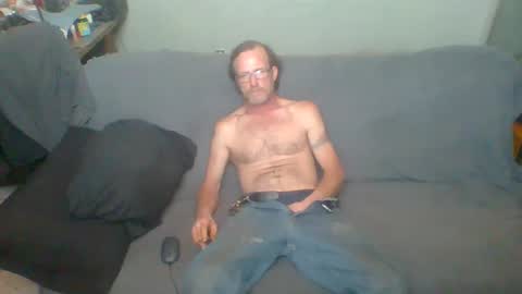 Snapshot of mackdog1369 chatting on 03.11.25 mackdog1369 online show from 03.11.25