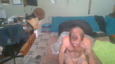 Snapshot of mackdog1369 chatting on 09.22.25 mackdog1369 online show from 09.22.25