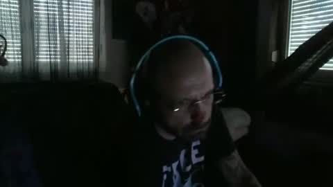 Snapshot of mad_dem0n chatting on 02.09.25 Manuel online show from 02.09.25