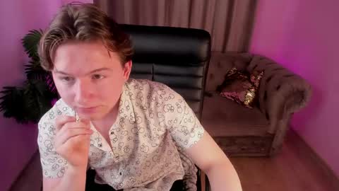 Max online show from 04.24.26