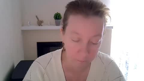 Snapshot of madaamtang chatting on 04.29.26 Madaamtang online show from 04.29.26